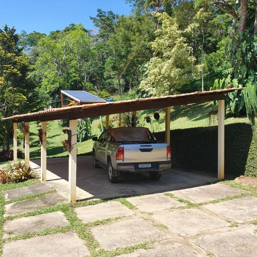 Sitio Araxa - 82 Anos De Historia - Suite Confortavel Em Meio A Floresta Paty do Alferes Exterior foto
